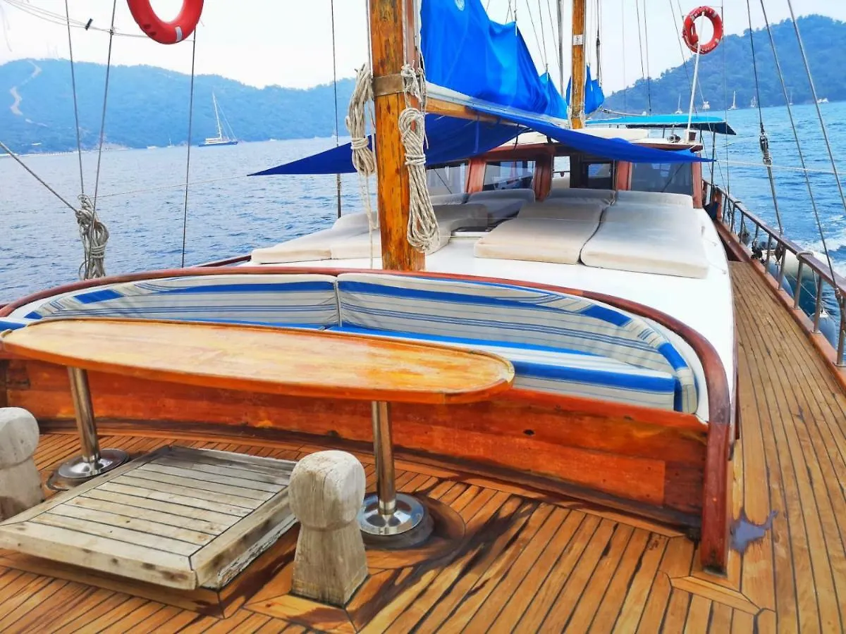 מרמריס Ide Yacht Hotel טורקיה