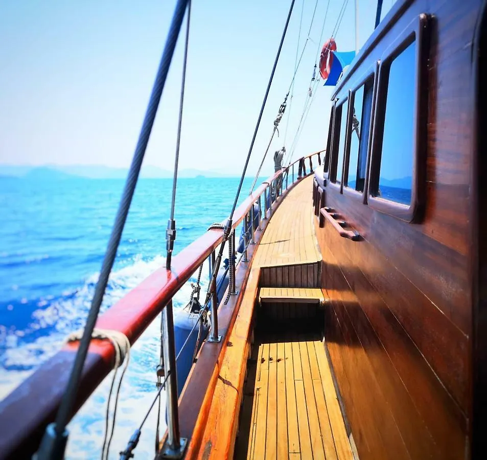 Ide Yacht Hotel Marmaris 0*,